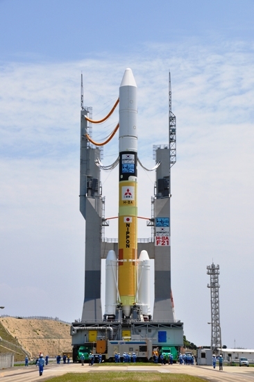 H-2A 202 startet mit zwei Aufklärungssatelliten Credit: JAXA H2A